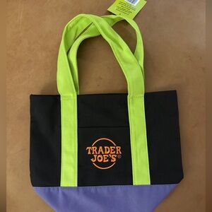 Trader Joe’s Trick or Treat Canvas Tote Bag, BNWT